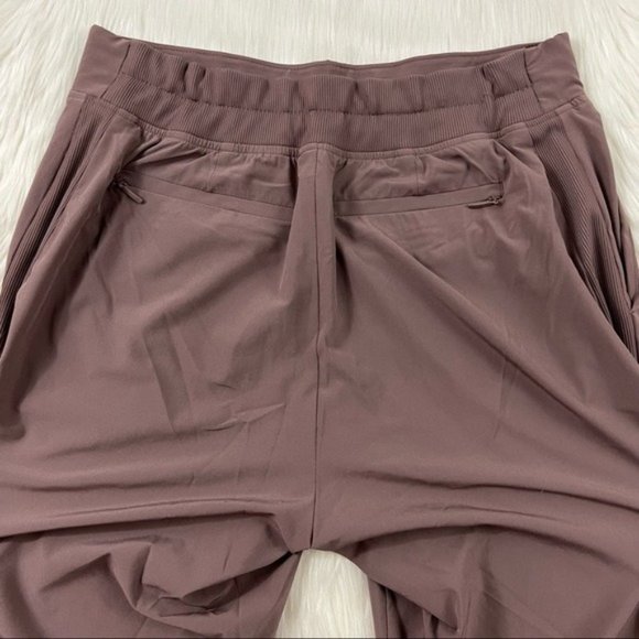 Athleta Women's Size 8 ? Mineral Brown Brooklyn‎ Ankle Pull On Pants Waist 30” - Picture 9 of 13